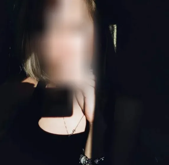 Erin, 28