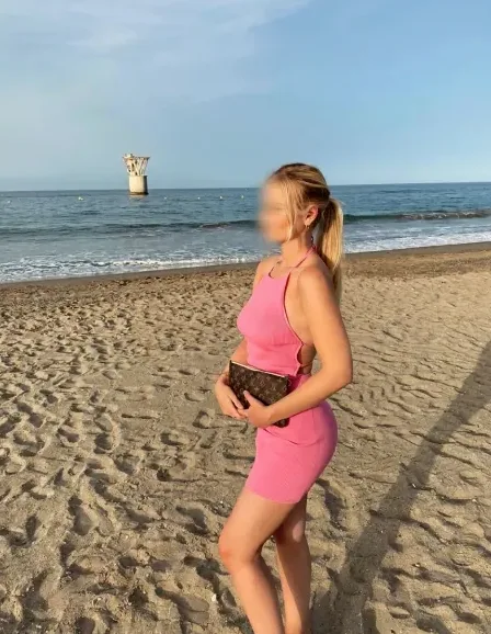 Isla, 19