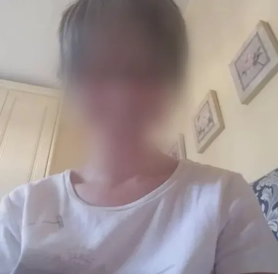 Jade, 34