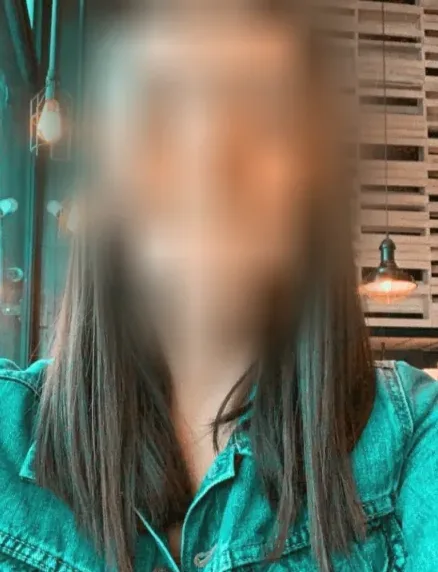 Rebecca, 24