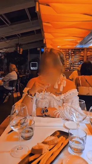 Zara, 39